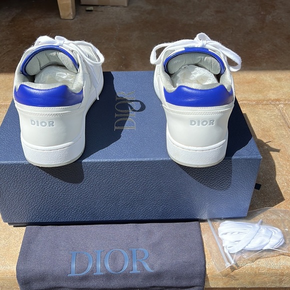 Authentic Dior B27 Low-Top Sneaker. White and Blue smooth calfskin in Mens Sz 12 - Picture 4 of 11
